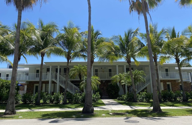 Key Biscayne Paradise Apt