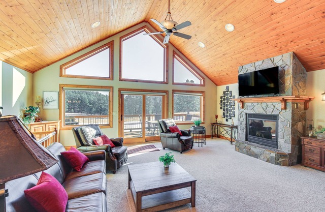 Keystone Cabin ~ 9 Mi to Mt Rushmore!