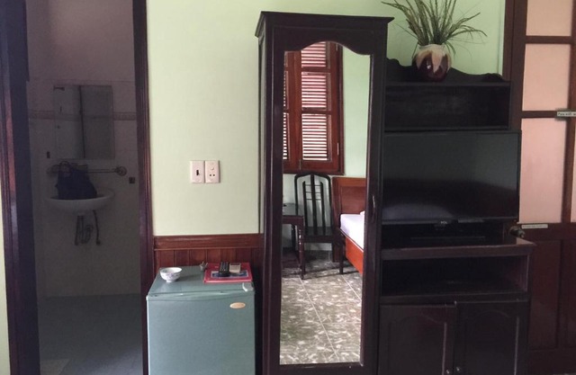 Khách sạn nam đông