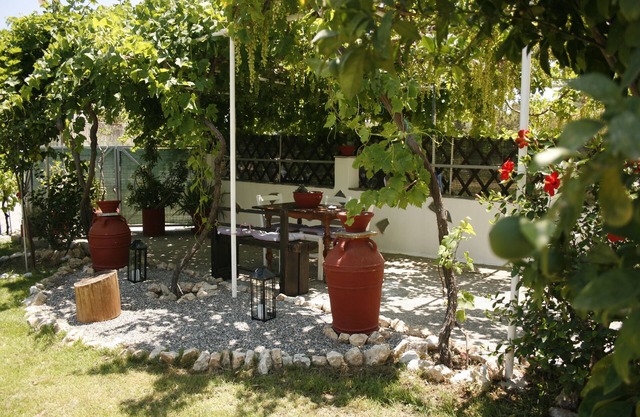 KIKI Stegna, Apartment