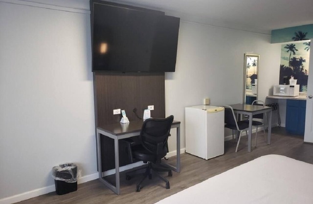 King Accessible Non Smoking at Envi Boutique Hotel