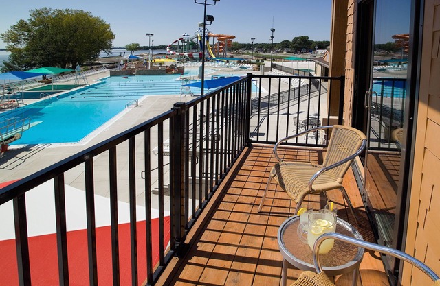 King's Pointe Waterpark Resort