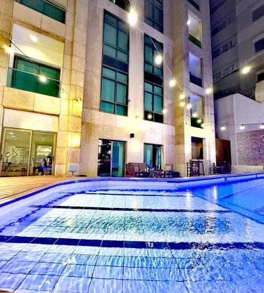King Suites Hotel