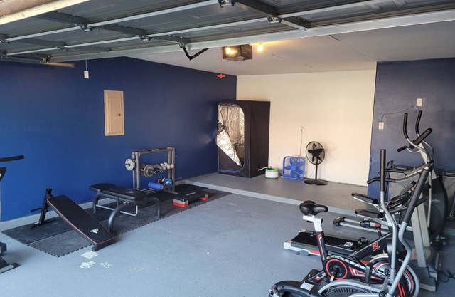 KingBeds 4-BRM Health/Wellness handicap home w gym