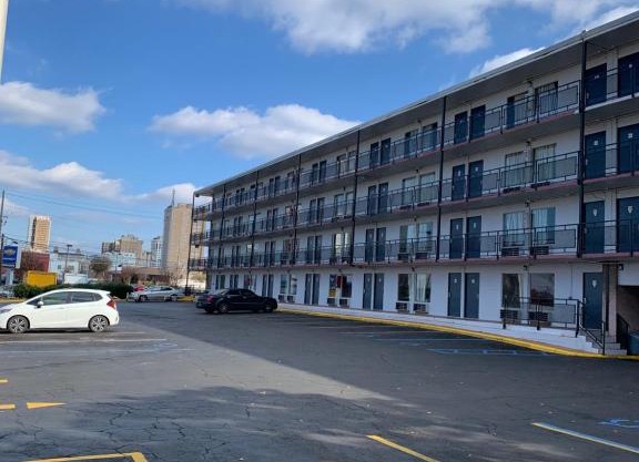 Kings Inn Civic Center/UAB