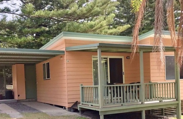 Kioloa Beach (Cabin 1A)