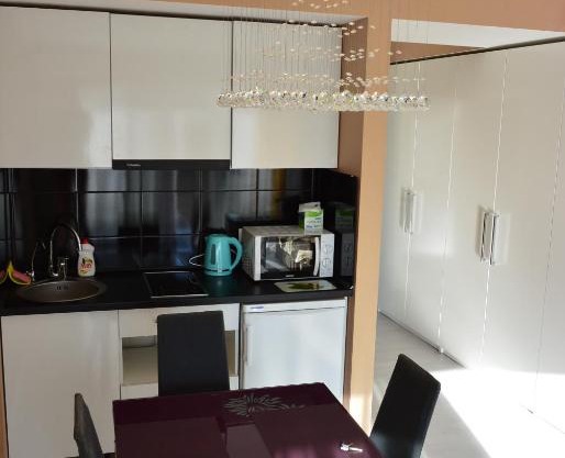 Kirova 27D white DELUX studio