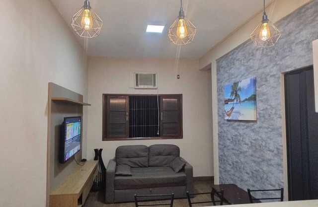 Kit 1 Quarto - Centro - Prox a Praia - Wifi - Smartv - Churrasqueira - Secador