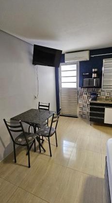 Kitnet 8 em Salto Espaço Inteiro para Sua Estadia