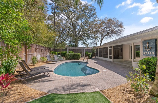 Knot On Call located near the Village, sleeps 8 and has a pool!