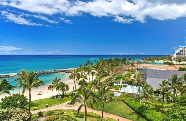 Ko Olina Resort, The Sunset Villa - Beach Tower 6th floor Beach Villa- sleeps 5