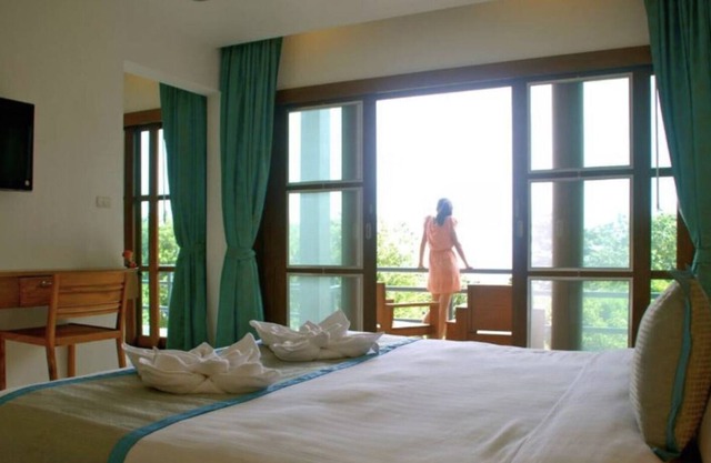 Koh Tao Family Room A/C with ABF