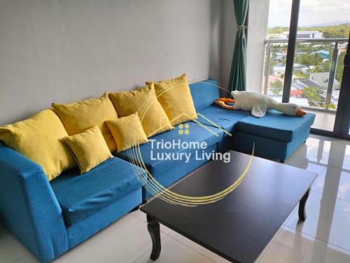 Kuching Homestay 8th Floor Mountain View