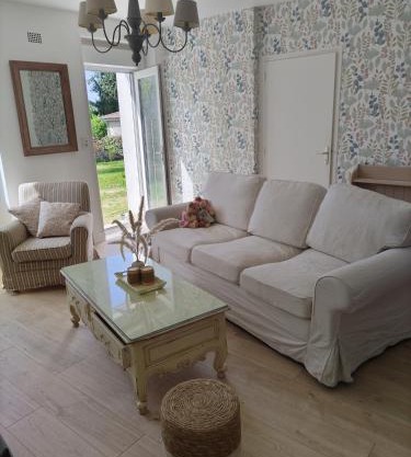 L'étude, gîte à la Coquille (Dordogne) pour 6 personnes