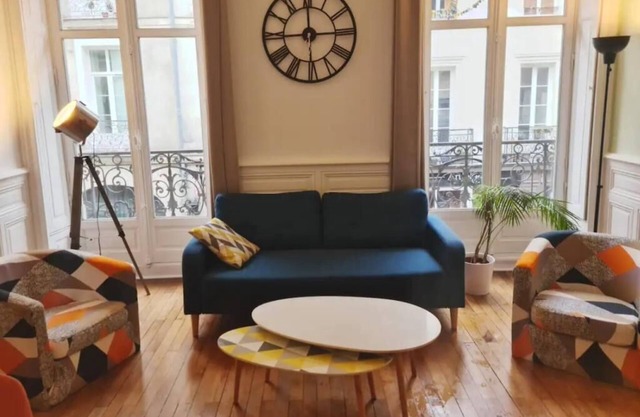 L'haussmannien - Hyper Centre - Bords de L'erdre
