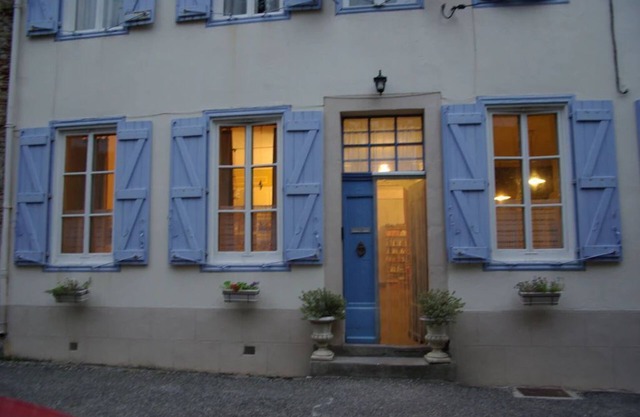 L’Impasse du Temple - Superb Holiday 1 BR, beautiful gardens, salt water pool