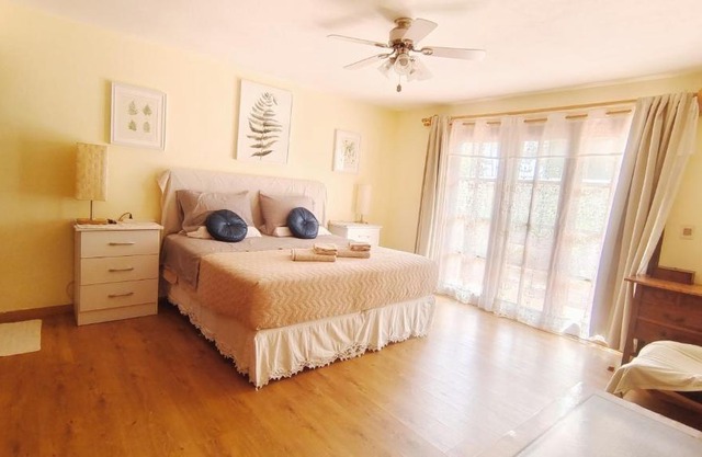 La Cabaña - Adults only