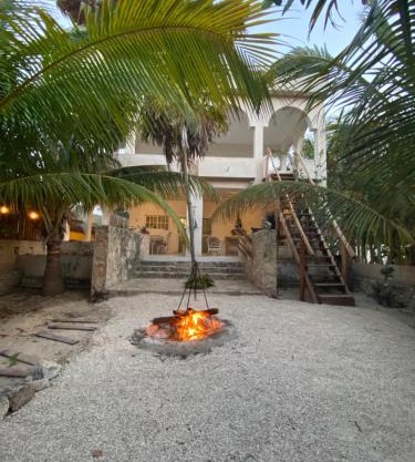 La Casa del sol, beachfront villa