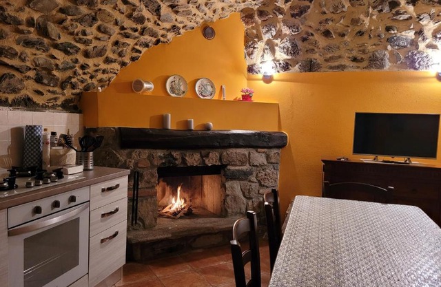 La Casa sull' Altopiano Mountain Lake Iseo hospitality