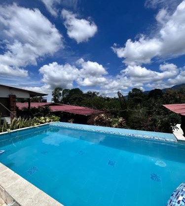 La casona de la loma Ibague