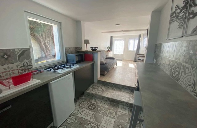 La Foulnerie Studio with independent courtyard 61270 Rai proche 61300 l'Aigle -Sanateflo -