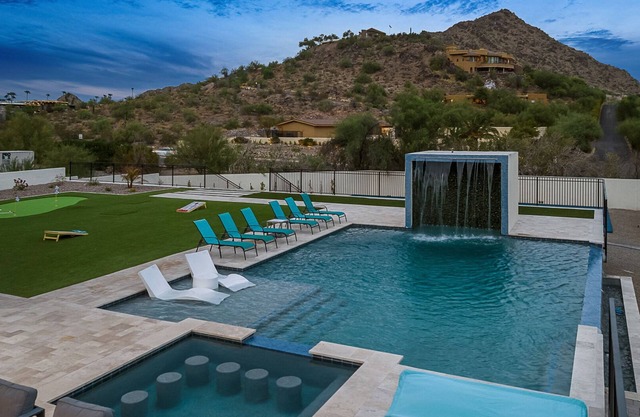 La Gruta: A Serene Desert Hideaway with Pool, Pickleball & Mountain Views