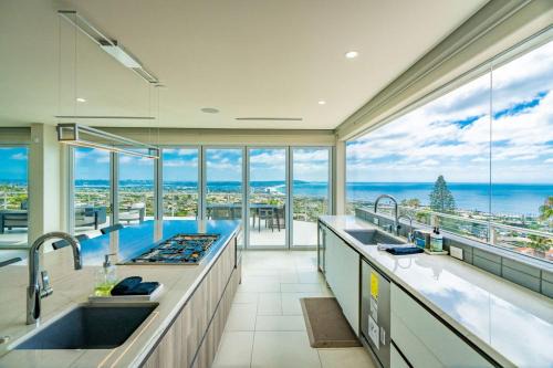 La Jolla Paradise with Ocean Views Pool and Spa