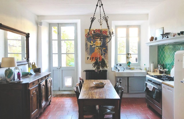 La Maison de Mama C: Charming French village home