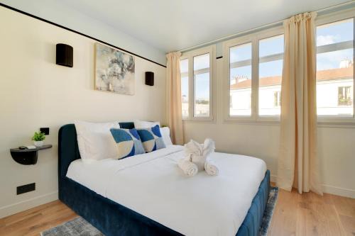 La Maison Bizot 53 T3 by ecoflats