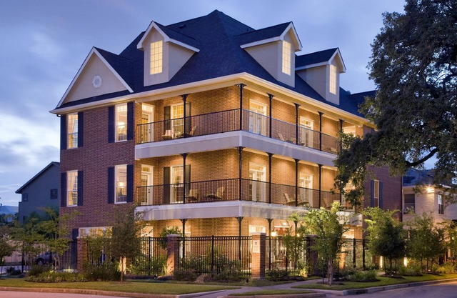 La Maison in Midtown an urban B&B