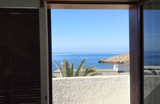 La Mejor Urbanización de Isla Plana. Frente al Mar. 3 Habitaciones. 2baños+1aseo