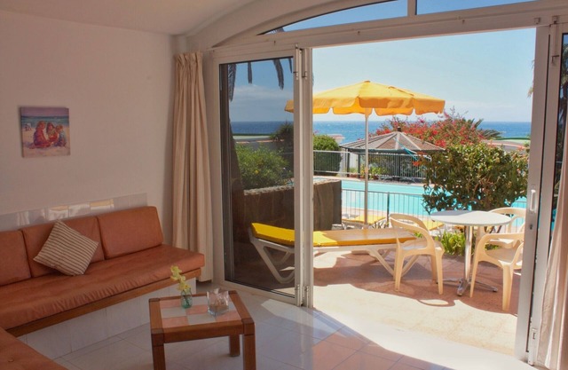 La Perla - bungalow complex DIRECTLY by the sea