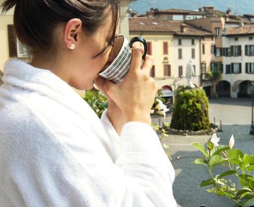 LA QUADRA SUITES - Central Apartments in Iseo with daily housekeeping