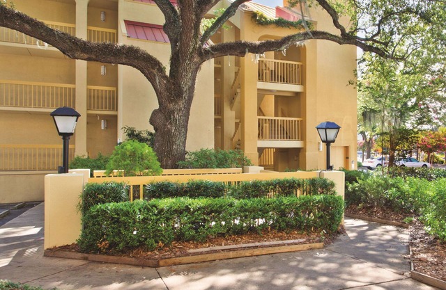 La Quinta Inn & Suites by Wyndham Charleston Riverview