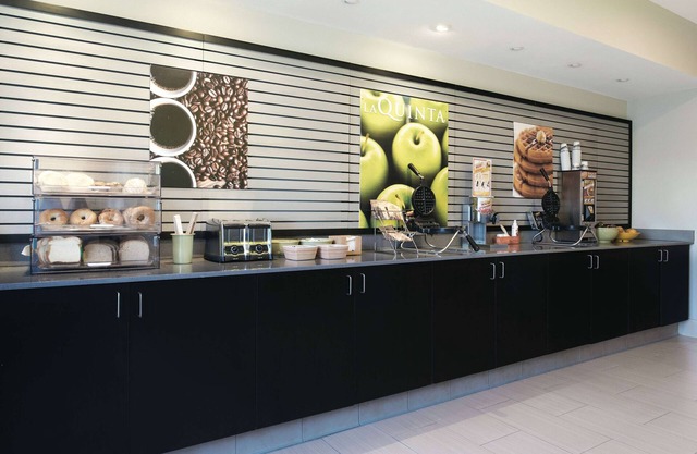 La Quinta Inn & Suites by Wyndham Fairfield - Napa Valley