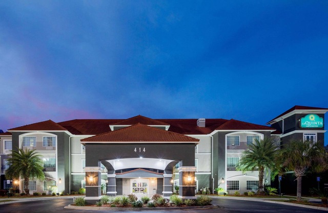 La Quinta Inn & Suites by Wyndham Savannah Airport - Pooler