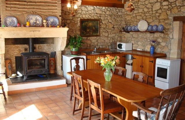 La Rose Stone Country house