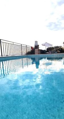 La Torrecica, con carácter andaluz y magníficas vistas al mar y Sierra Nevada