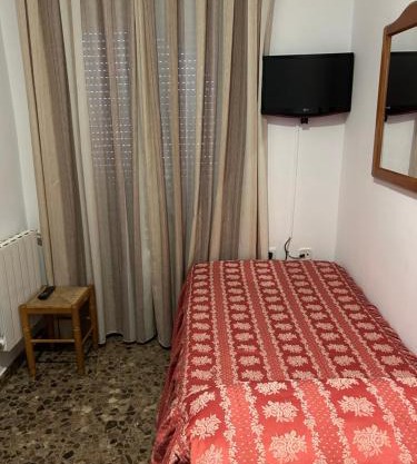 LABELLA - Hostal Rural Restaurante