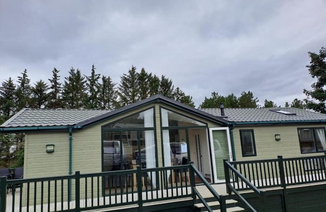 Labernum Lodge - Springhouse Country Park