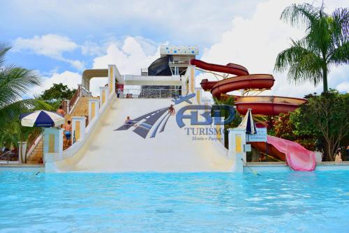 Lacqua diRoma Hotel com lazer completo 24 horas