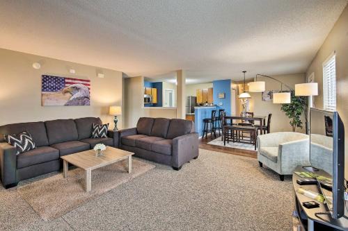 Lafayette House - 7 Mi to Purdue and Downtown!