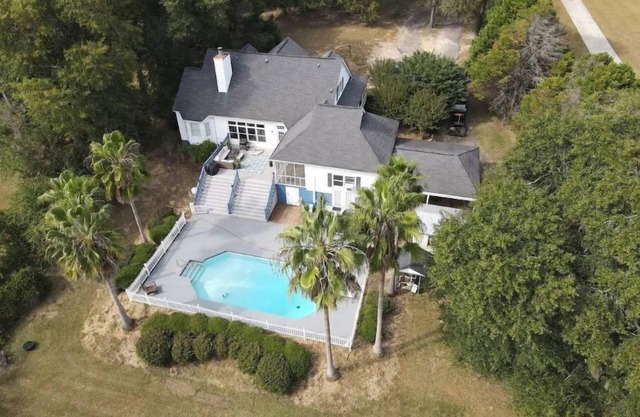 Lake Front Home with Pool! Jet Ski rental available!