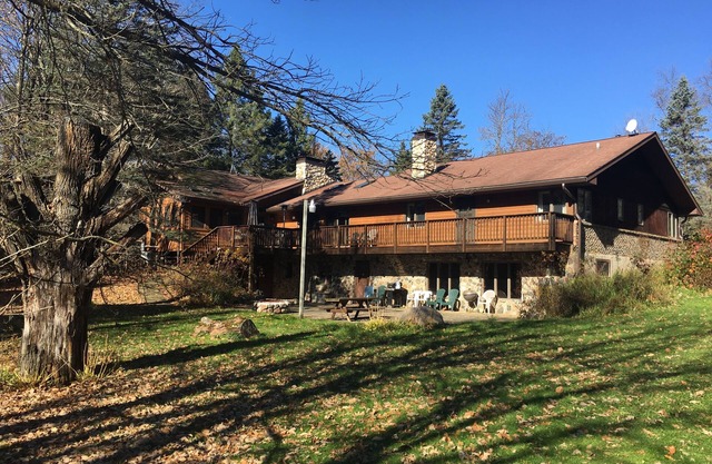 Lake Home Private Retreat