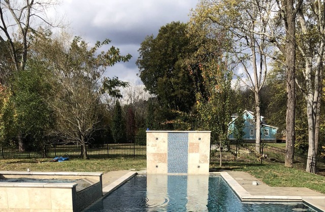 Lake Lodge w/ pool and boat dock