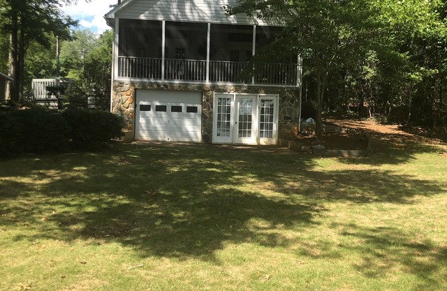 Lake Murray Getaway Home