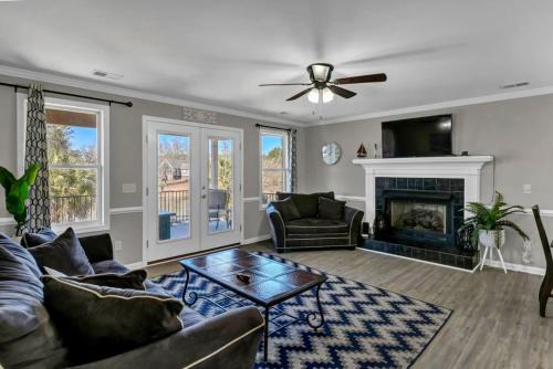 Lake Murray Group Getaway