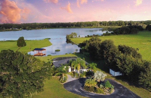 Lake Pool Oasis near Epperson and Wiregrass Ranch