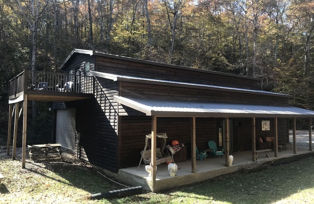 Lake Retreat/Iuka Ms JP Coleman State Park sleeps 10