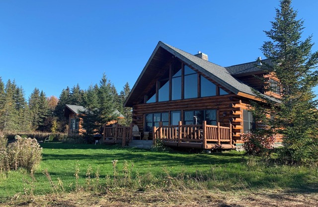 Lake Superior Log Home, Northern Wisconsin